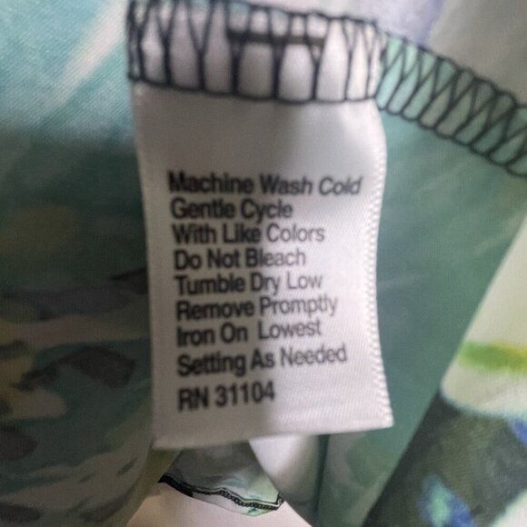 Kim Rogers Poncho Style Top Size XL Floral Vibrant Colors Asymmetrical BOHO - Picture 12 of 12